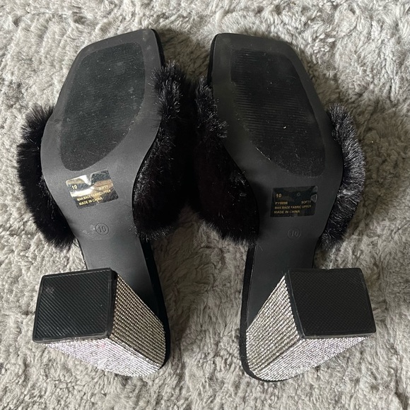 Cape Robbin Black Softy Fur high heels, women’s shoes, size 10 - Picture 5 of 6